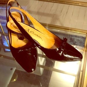 Patent Bow Kitten Heels